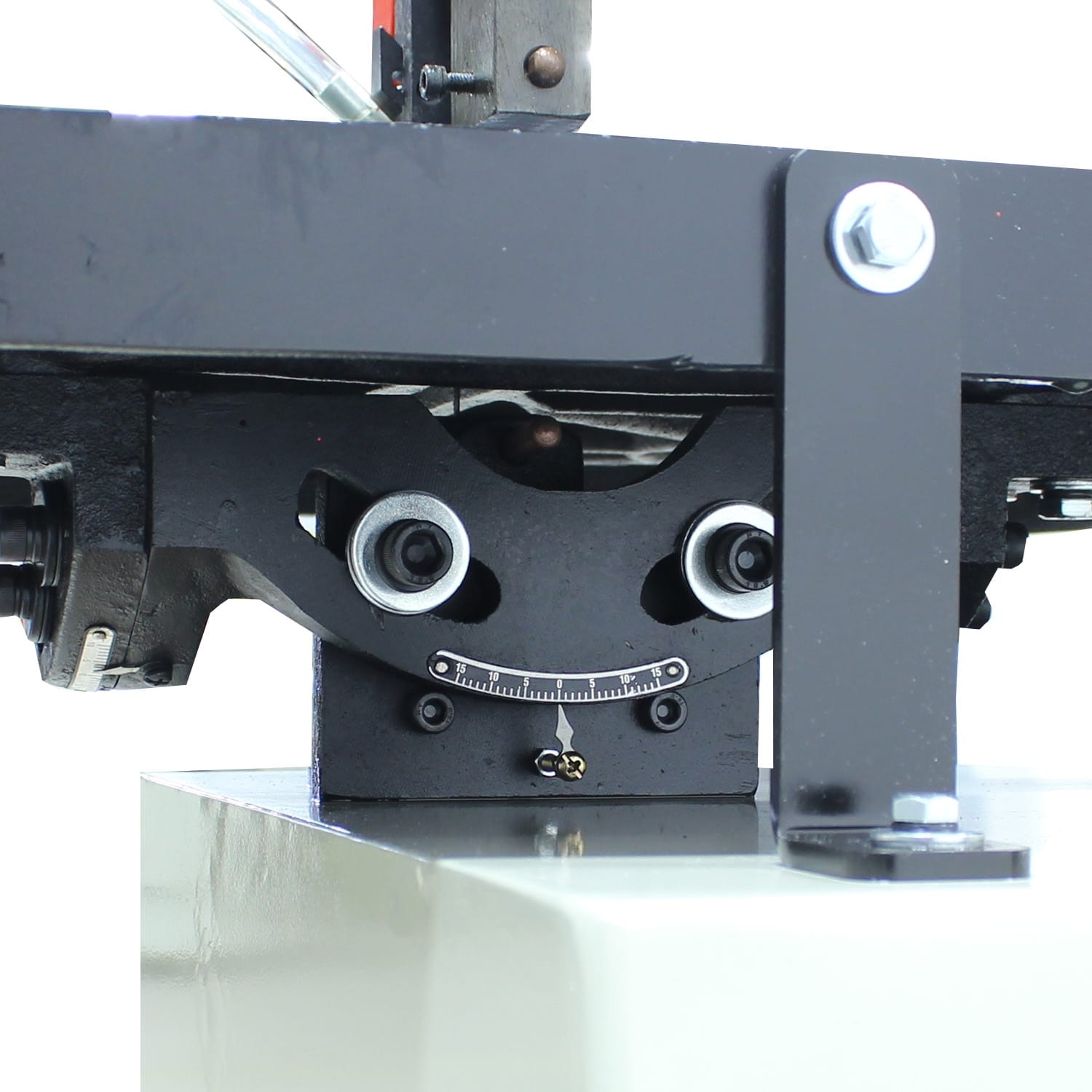 Baileigh BSV-24 Vertikalbandsäge – Produktbild