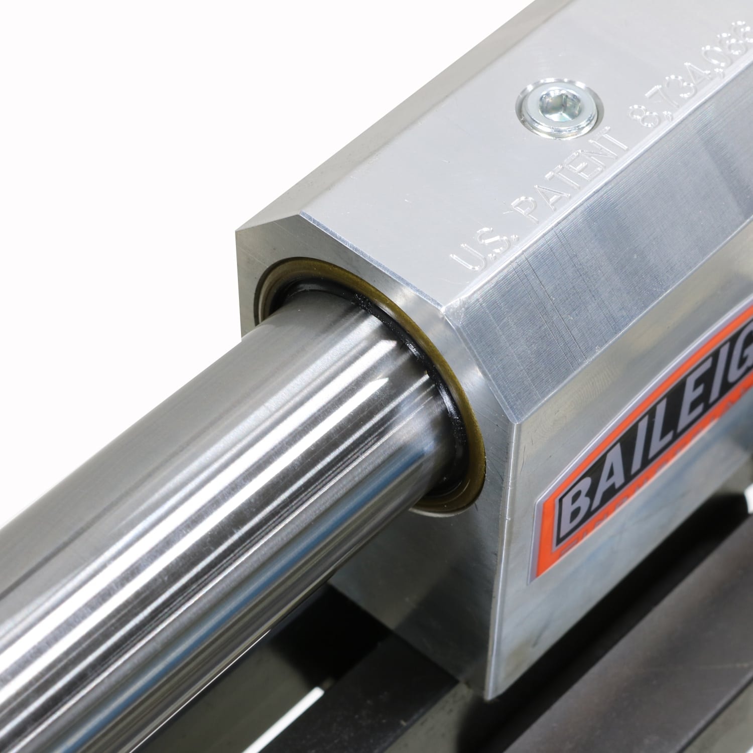 Baileigh TN-250 Rohrausklinkmaschine – Produktbild